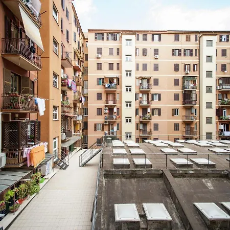 Base In The Appio Latino Appartamento Roma
